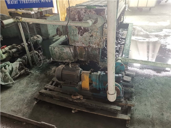 印染污泥泵選擇耐磨損凸輪轉(zhuǎn)子泵.jpg 印染污泥泵選擇耐磨損凸輪轉(zhuǎn)子泵.jpg