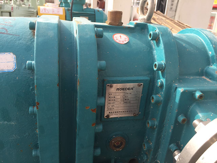 化學品輸送卸車轉(zhuǎn)子泵 化學品輸送卸車轉(zhuǎn)子泵