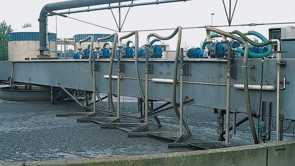 凸輪<a href='/' class='keys' title='點(diǎn)擊查看關(guān)于轉(zhuǎn)子泵的相關(guān)信息' target='_blank'>轉(zhuǎn)子泵</a>自吸能力強(qiáng)