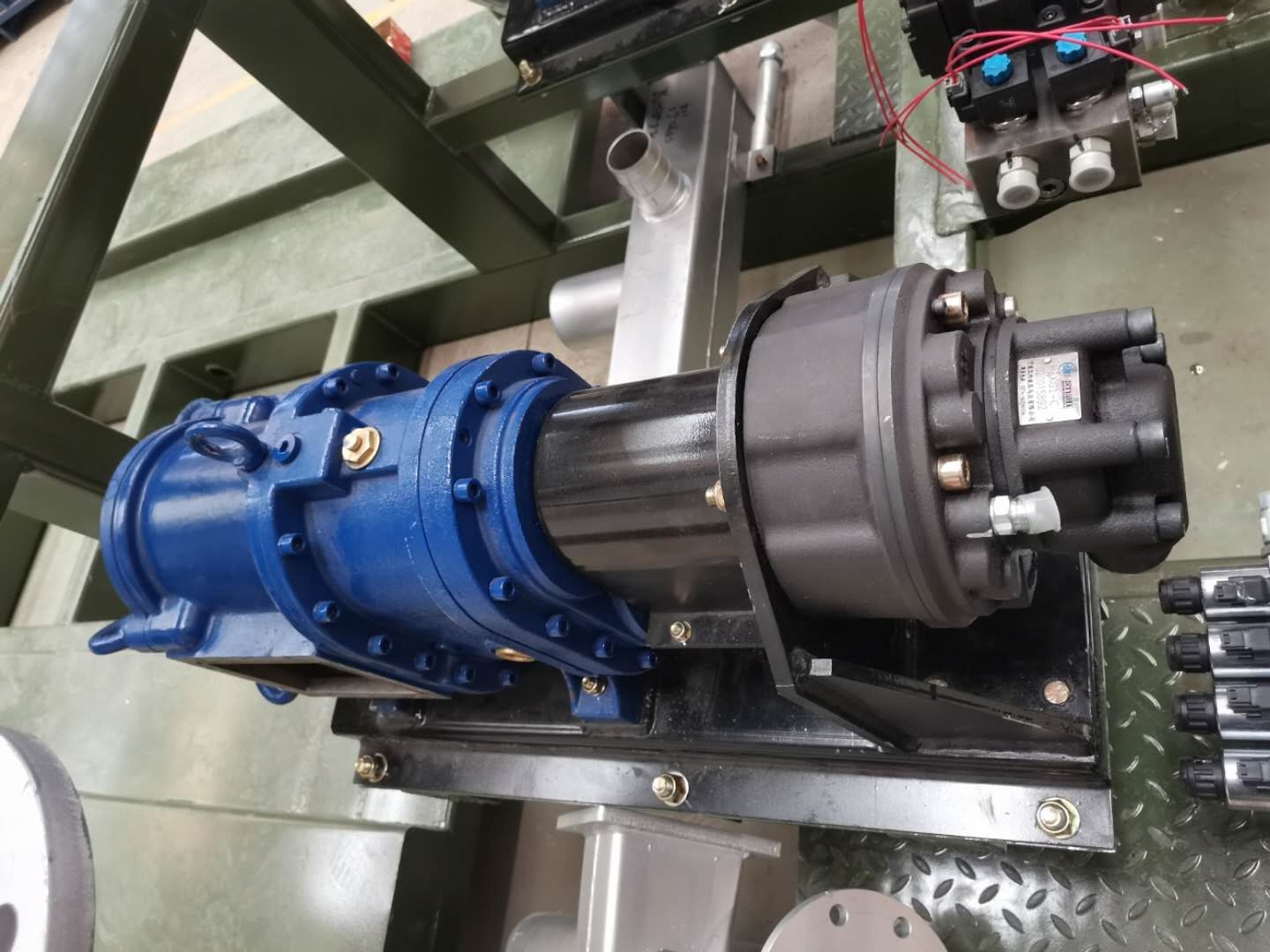 融雪劑機(jī)場(chǎng)灑布車(chē)轉(zhuǎn)子泵 融雪劑機(jī)場(chǎng)灑布車(chē)轉(zhuǎn)子泵